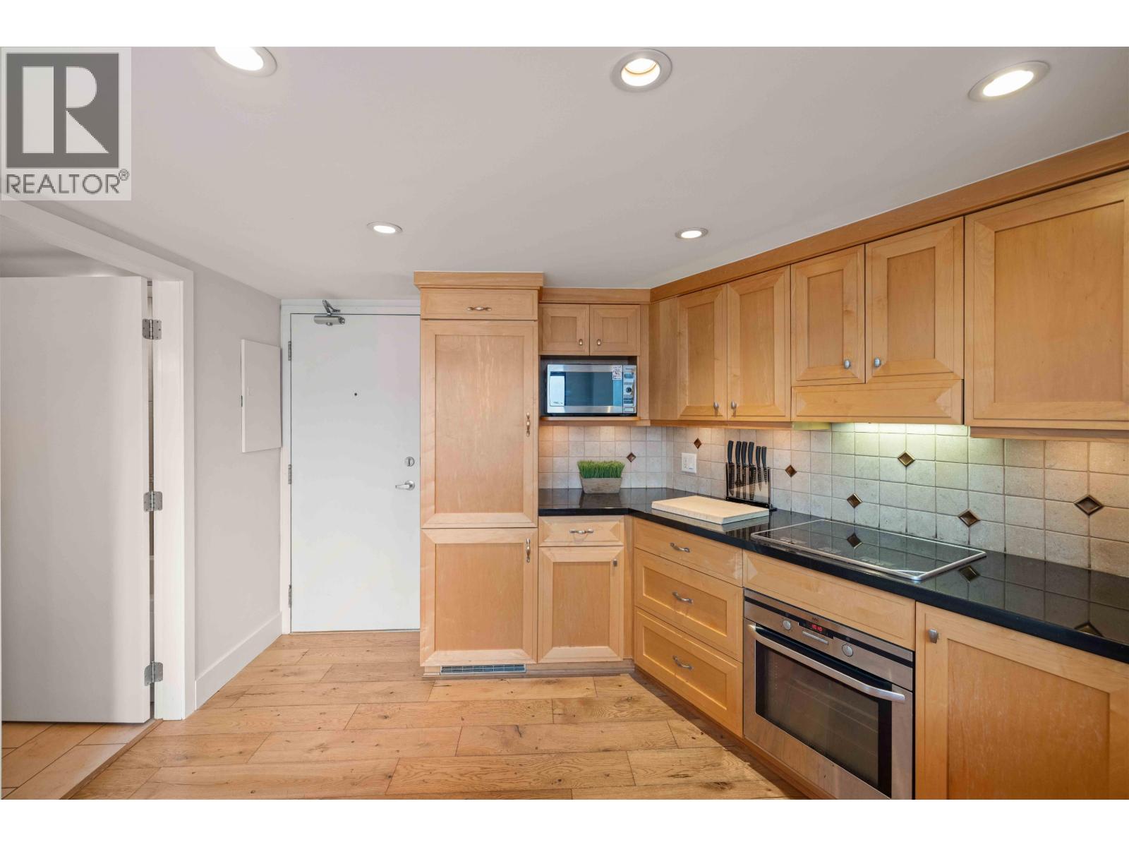 708 22 E Cordova Street, Vancouver, British Columbia  V6A 4G8 - Photo 5 - R3162831