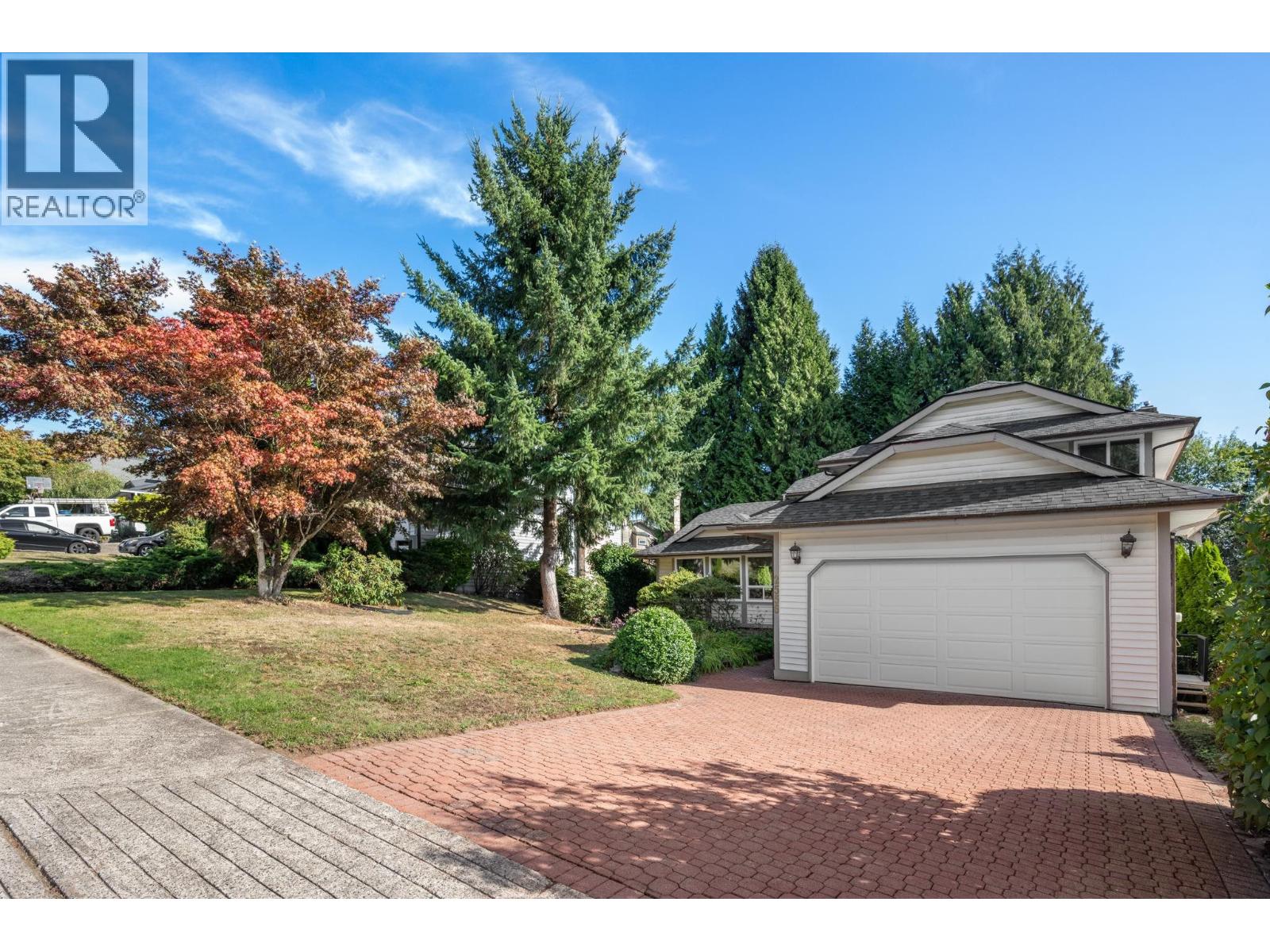 2556 Trillium Place, Coquitlam, British Columbia  V3E 2G3 - Photo 2 - R3162914