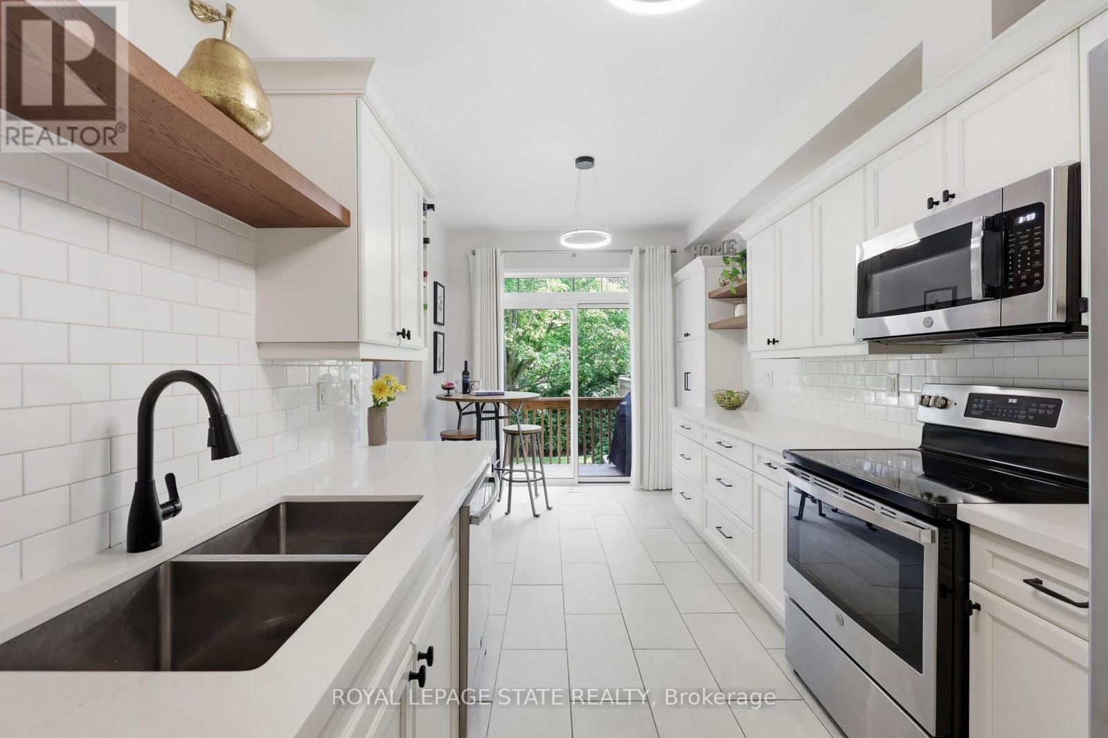 24 - 10 Davidson Boulevard, Hamilton, Ontario  L9H 7N9 - Photo 18 - X13762610