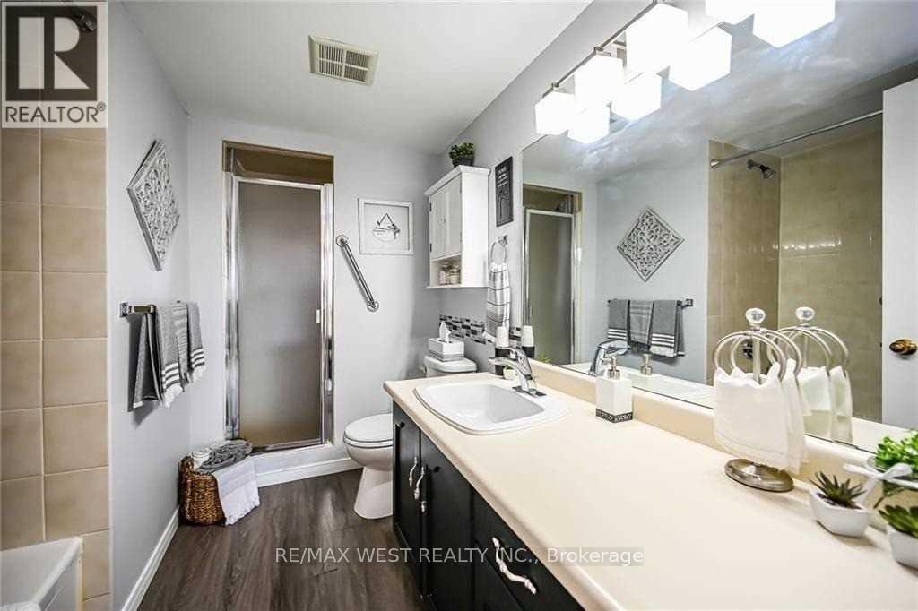 406 - 200 Limeridge Road W, Hamilton, Ontario  L9C 2V4 - Photo 12 - X13762650