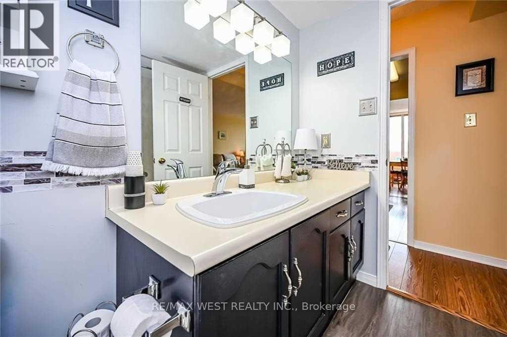 406 - 200 Limeridge Road W, Hamilton, Ontario  L9C 2V4 - Photo 13 - X13762650