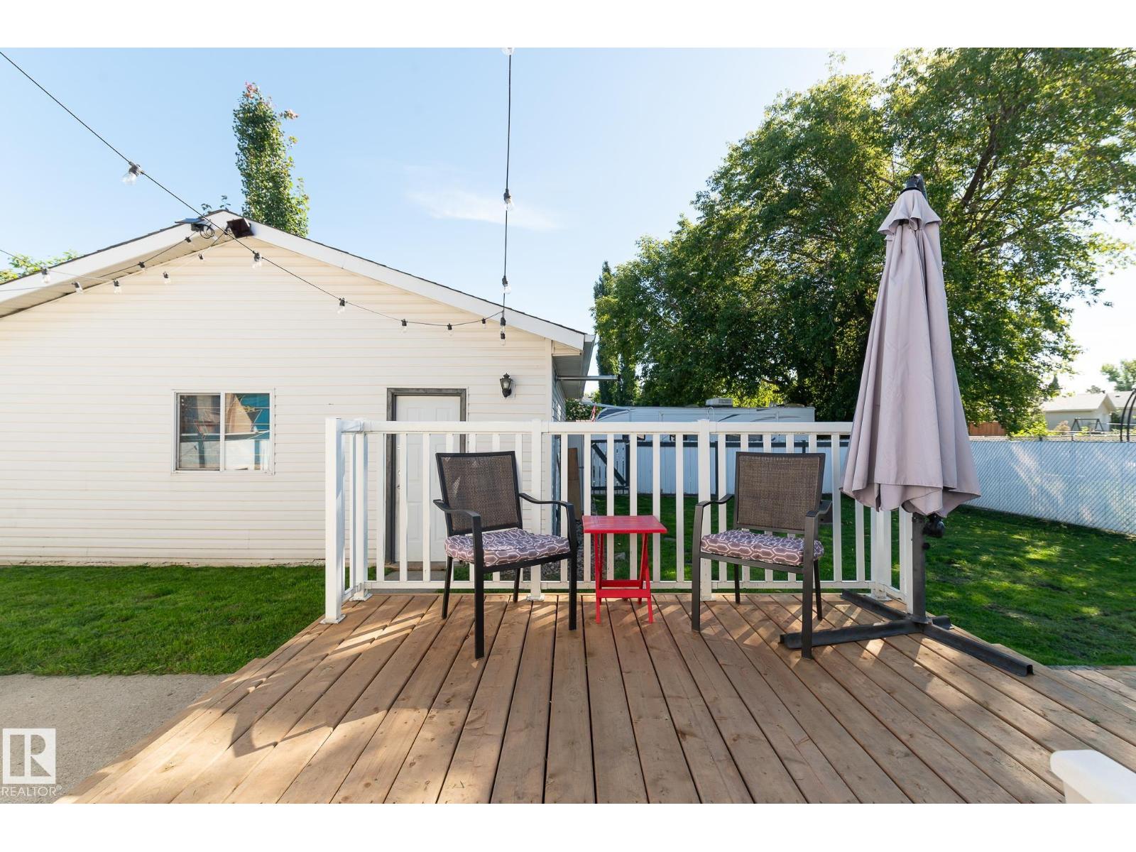 11 Oatway St, Spruce Grove, Alberta  T7X 2E5 - Photo 2 - E4507771