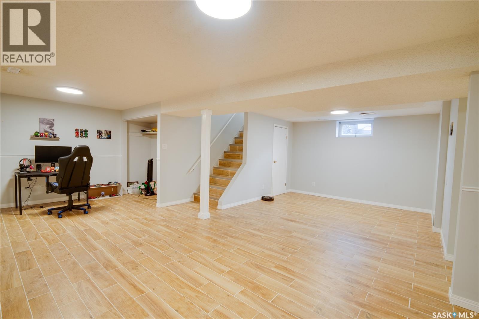 1304 Queen Crescent, Moose Jaw, Saskatchewan  S6H 3G4 - Photo 24 - SK047918