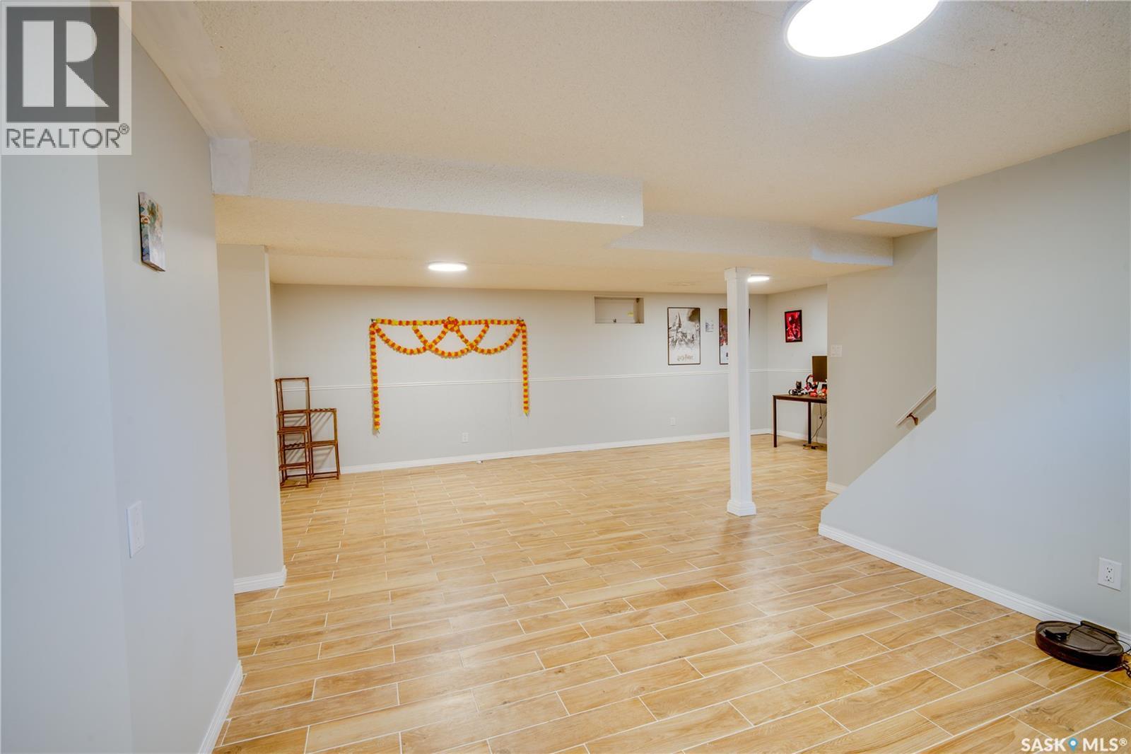 1304 Queen Crescent, Moose Jaw, Saskatchewan  S6H 3G4 - Photo 26 - SK047918