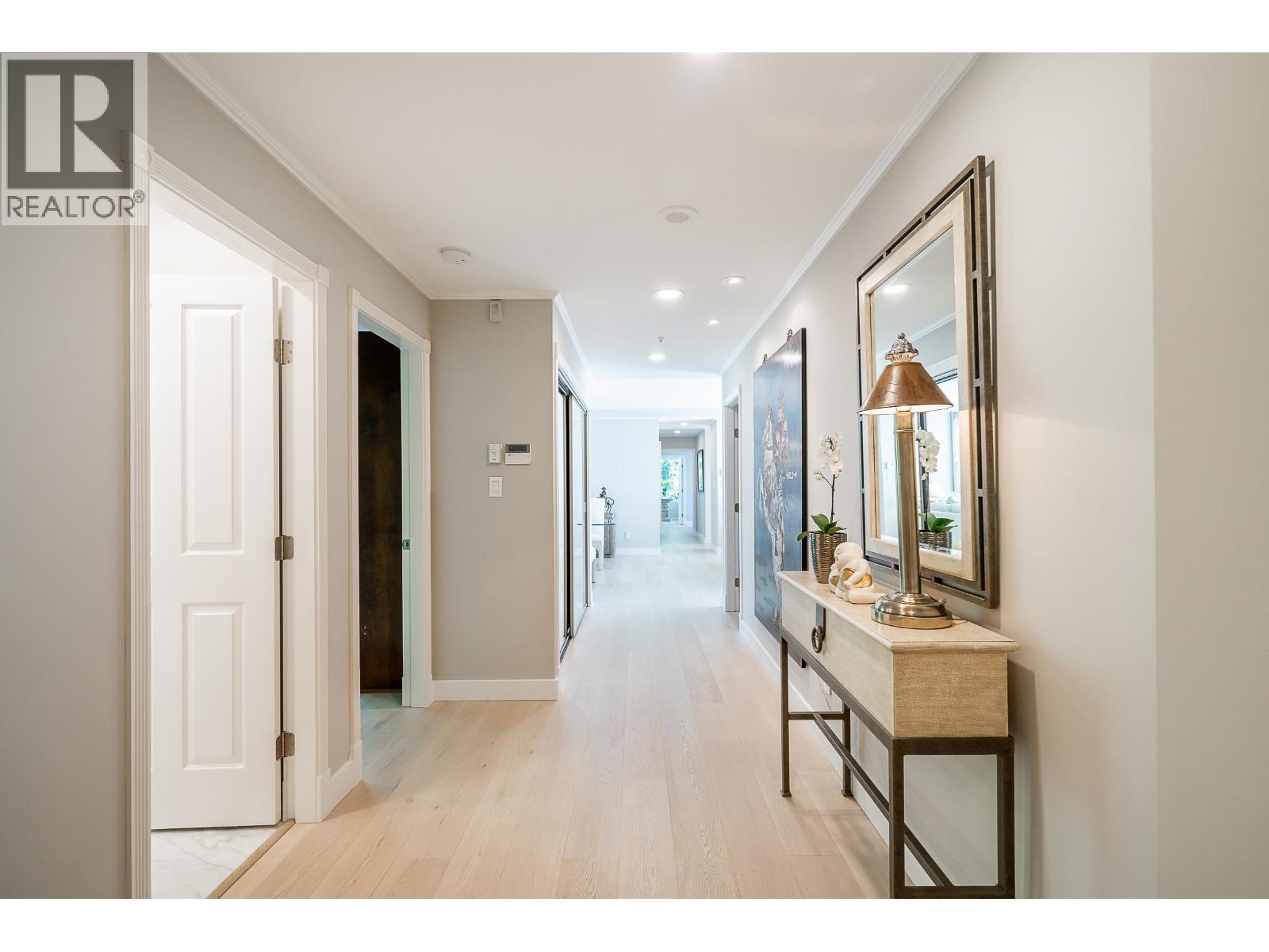 703 3131 Deer Ridge Drive, West Vancouver, British Columbia  V7S 4W1 - Photo 2 - R3163328