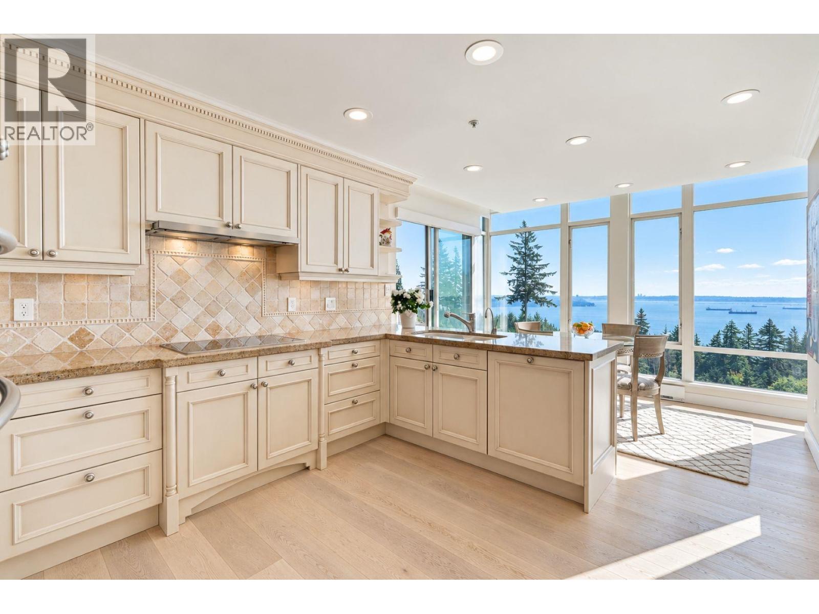 703 3131 Deer Ridge Drive, West Vancouver, British Columbia  V7S 4W1 - Photo 12 - R3163328