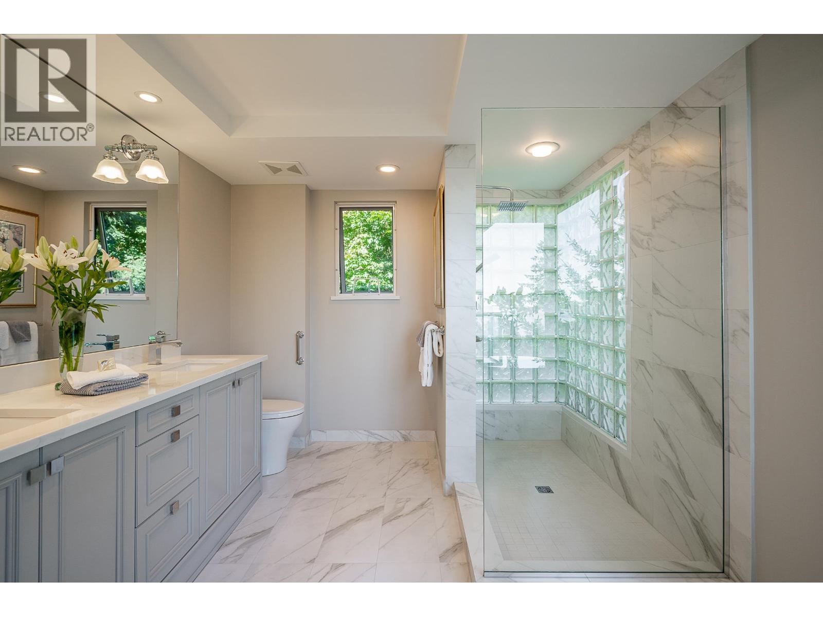 703 3131 Deer Ridge Drive, West Vancouver, British Columbia  V7S 4W1 - Photo 23 - R3163328