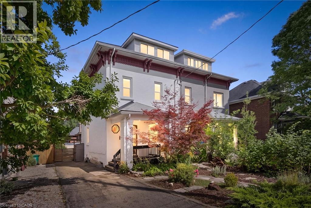 54 WILLOW Street, Waterloo, Ontario