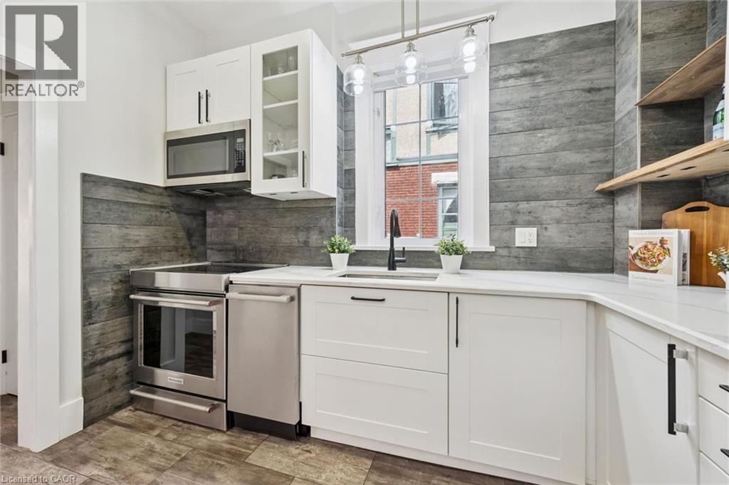 54 Willow Street, Waterloo, Ontario  N2J 1V5 - Photo 13 - 40854547
