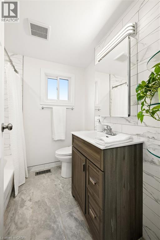 76 Cluthe Crescent, Kitchener, Ontario  N2P 1M8 - Photo 24 - 40860605