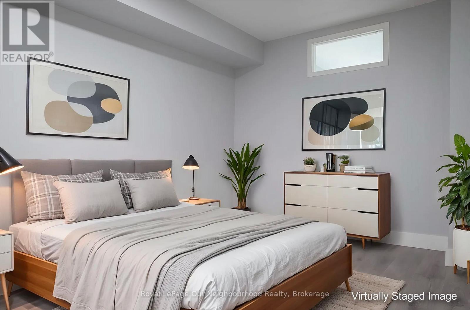 325 - 60 Homewood Avenue, Toronto, Ontario  M4Y 2X4 - Photo 18 - C13762952