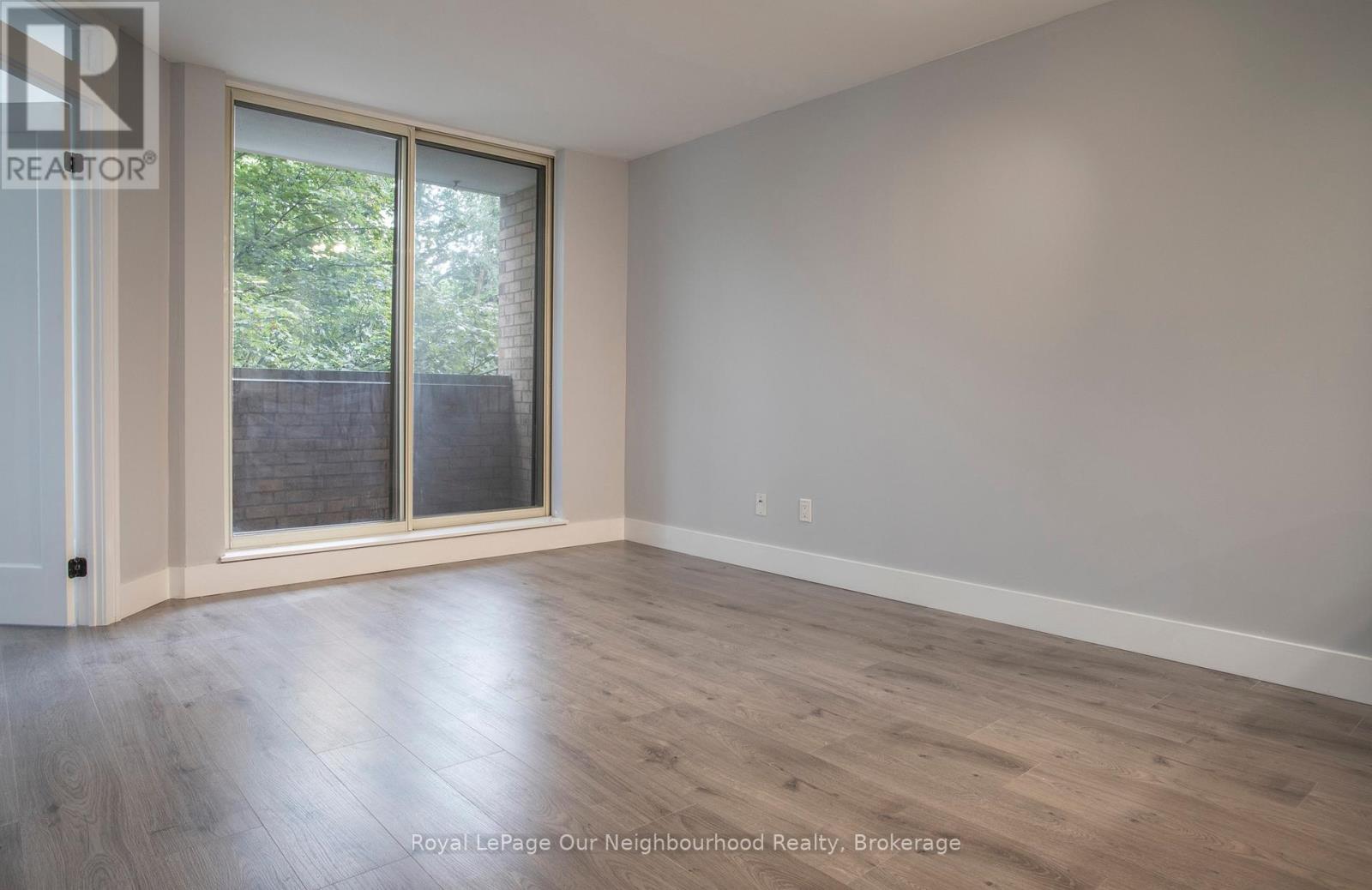 325 - 60 Homewood Avenue, Toronto, Ontario  M4Y 2X4 - Photo 6 - C13762952