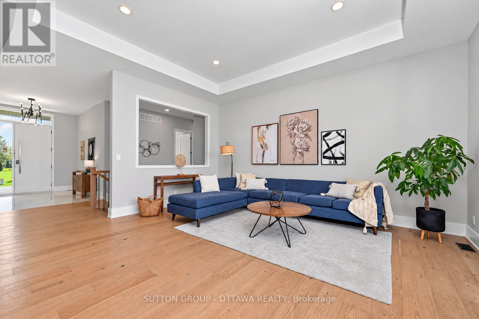 7095 Still Meadow Way, Ottawa, Ontario  K4P 1B8 - Photo 5 - X13760464