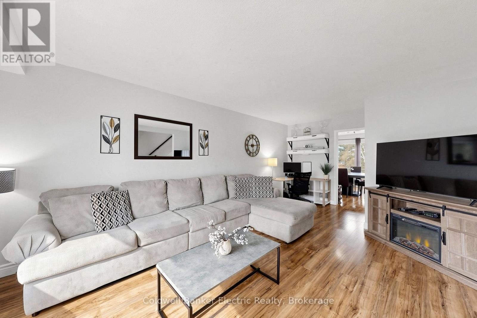 900 Southridge Street, Oshawa, Ontario  L1H 8A5 - Photo 7 - E13762820