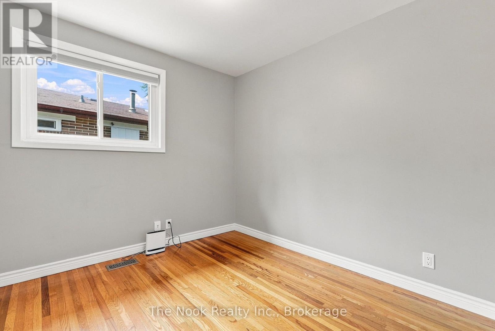 Main Floor - 1469 Drava Street, Pickering, Ontario  L1W 1K2 - Photo 22 - E13762936