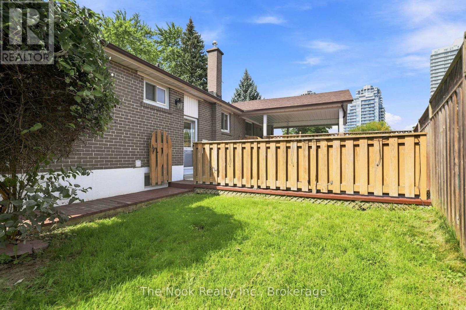 Main Floor - 1469 Drava Street, Pickering, Ontario  L1W 1K2 - Photo 31 - E13762936