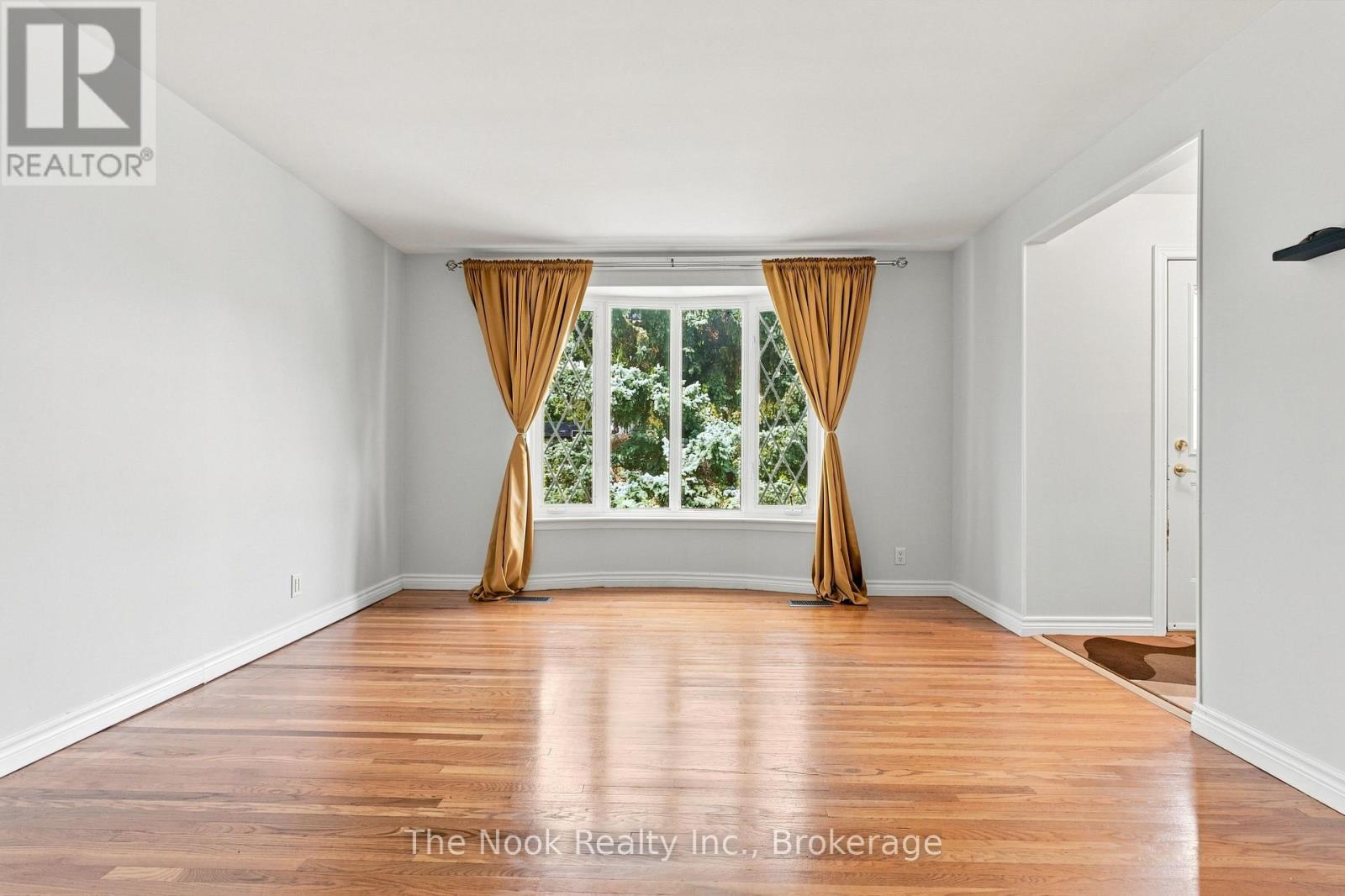 Main Floor - 1469 Drava Street, Pickering, Ontario  L1W 1K2 - Photo 6 - E13762936