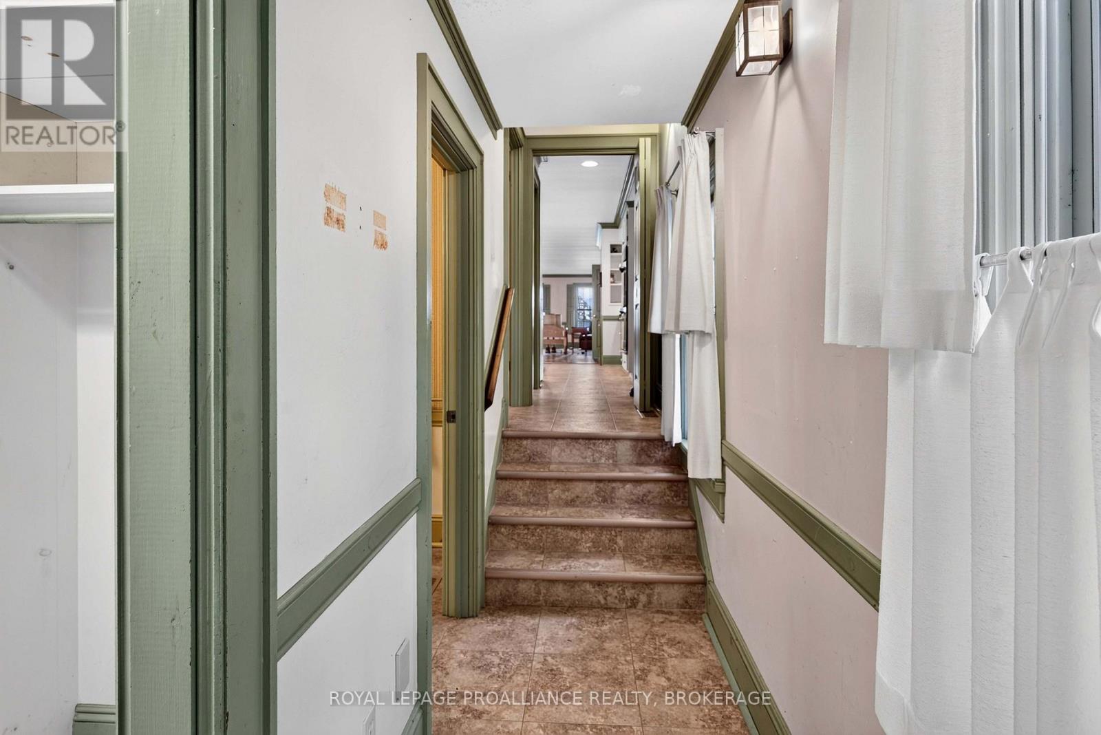 110 Lakeshore Boulevard, Kingston, Ontario  K7M 0A5 - Photo 17 - X13762876