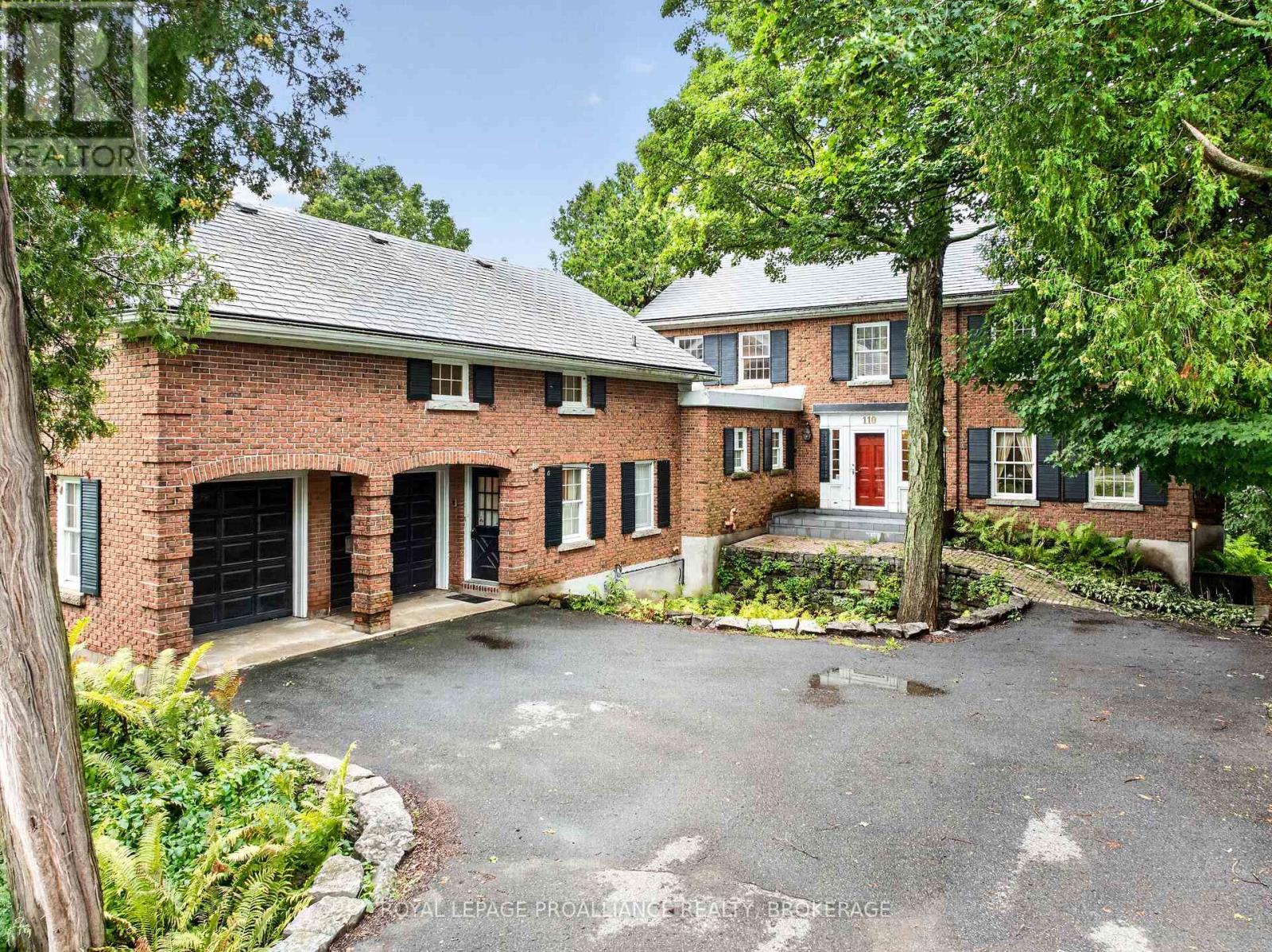 110 Lakeshore Boulevard, Kingston, Ontario  K7M 0A5 - Photo 2 - X13762876