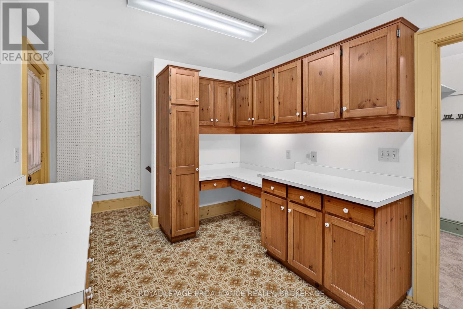 110 Lakeshore Boulevard, Kingston, Ontario  K7M 0A5 - Photo 20 - X13762876