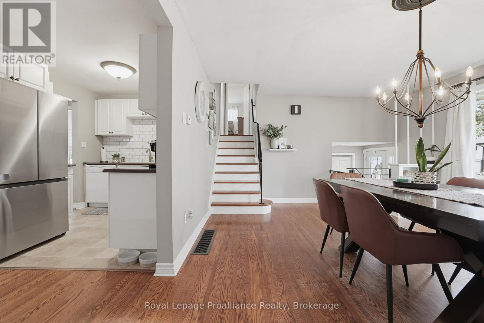 28 Linton Park Road, Belleville, Ontario  K8N 4K9 - Photo 7 - X13762760