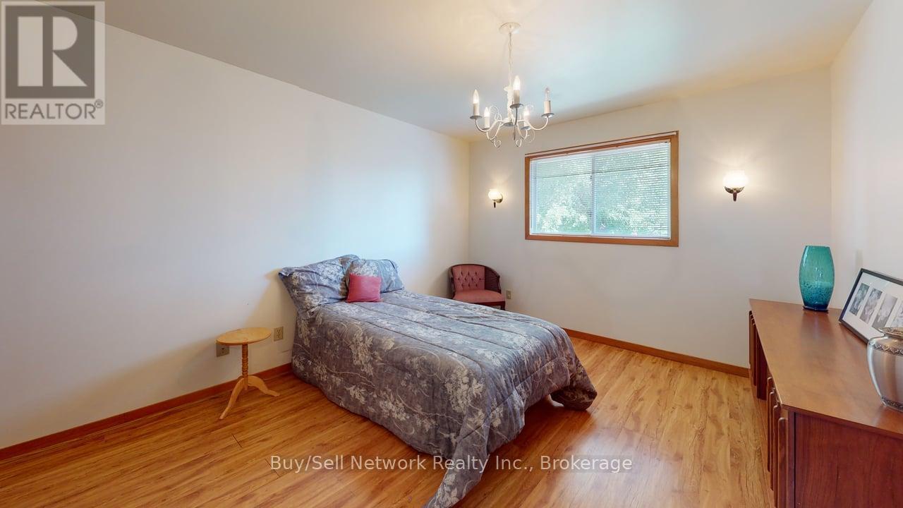 2565 Marsdale Drive, Peterborough, Ontario  K9L 1Y3 - Photo 13 - X13762992