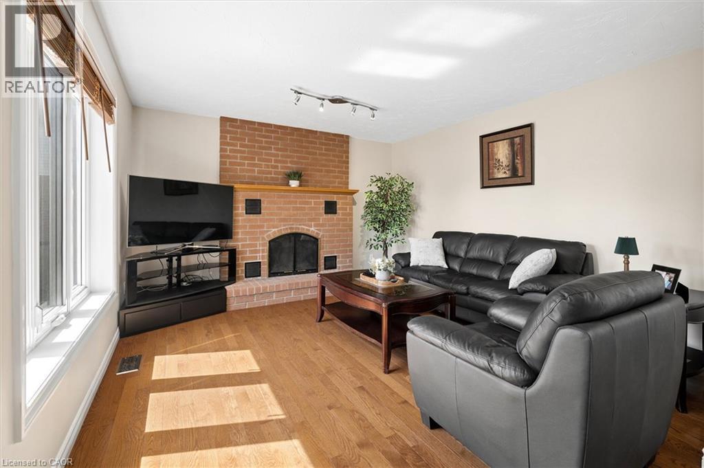 44 Tami Court, Kitchener, Ontario  N2B 3V2 - Photo 18 - 40860166