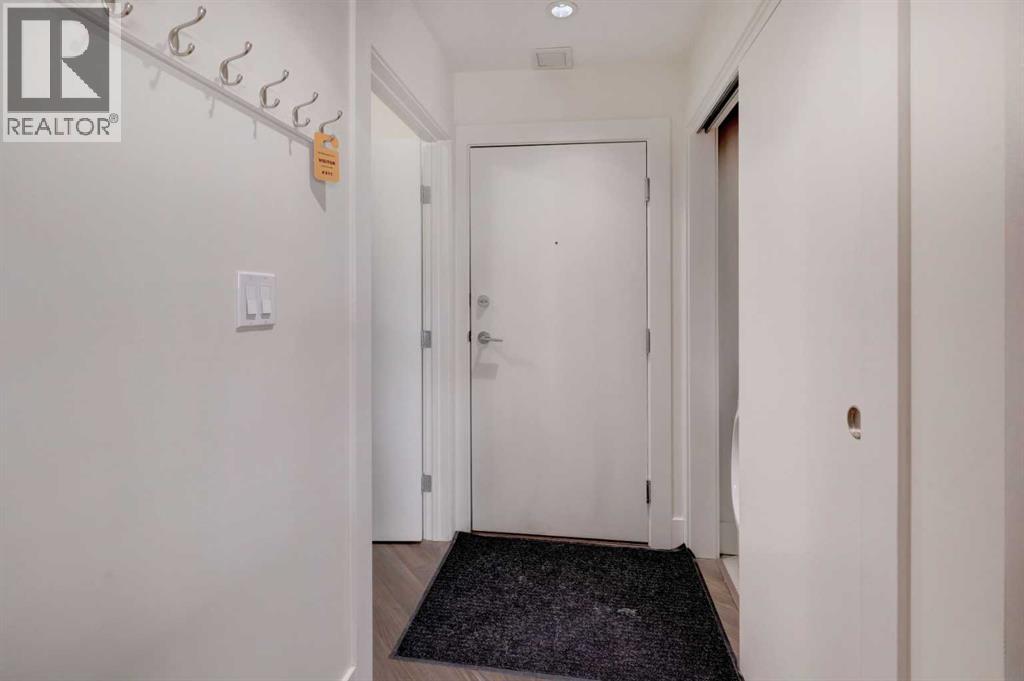 311, 510 Edmonton Trail NE, Calgary, Alberta  T2E 0J7 - Photo 5 - A2335289