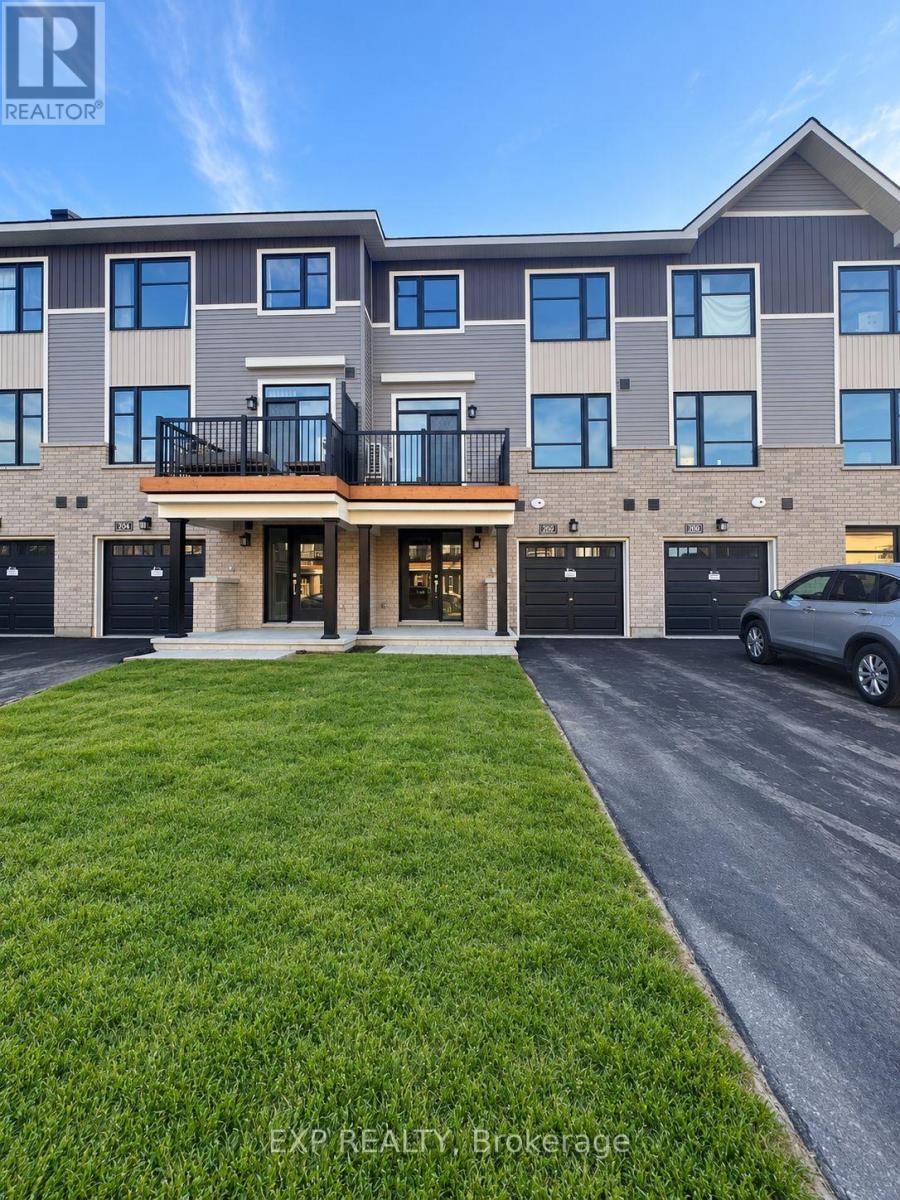 202 VISIONARY LANE N, Ottawa, Ontario