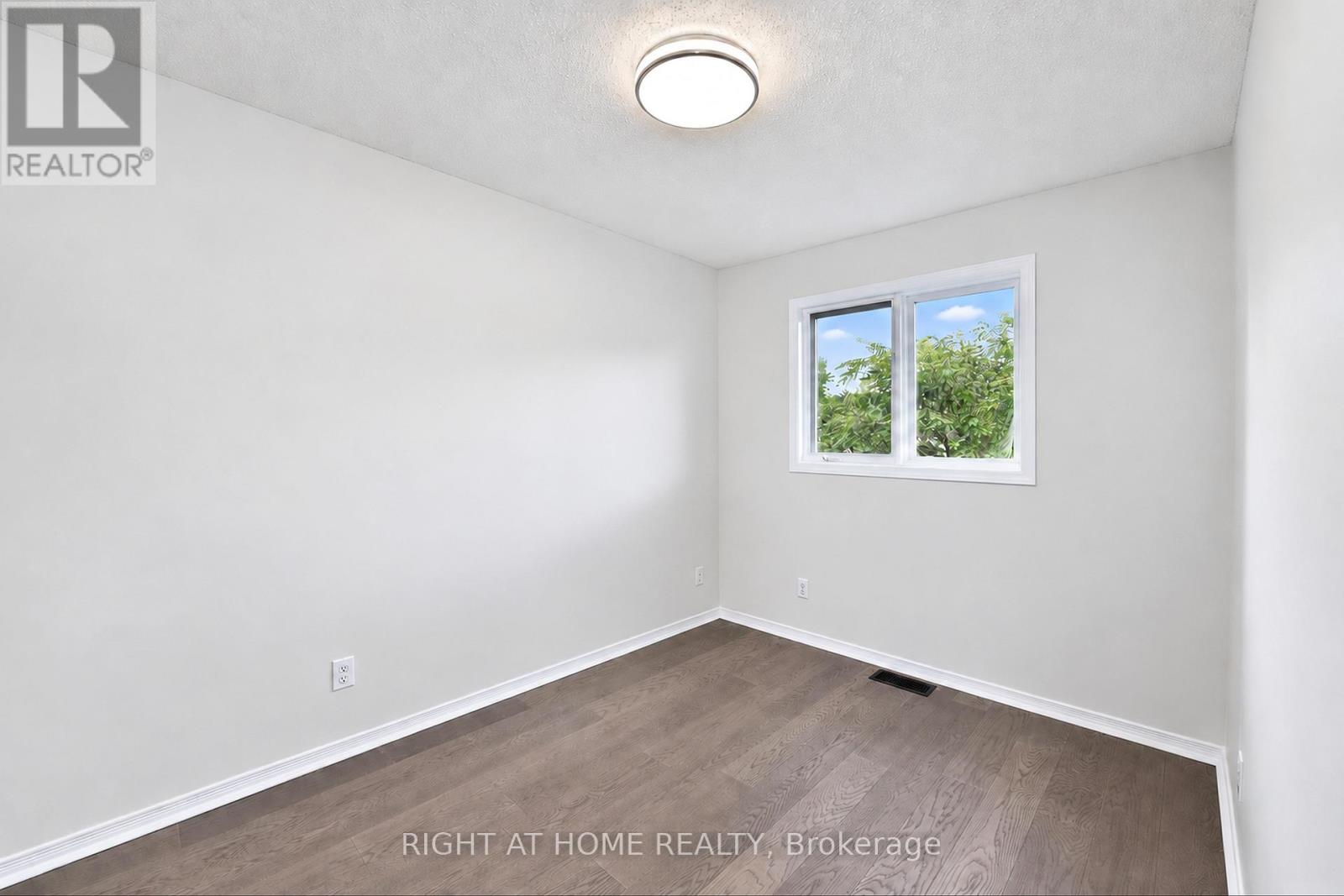60 Malhotra Court, Ottawa, Ontario  K1V 1K2 - Photo 25 - X13762790
