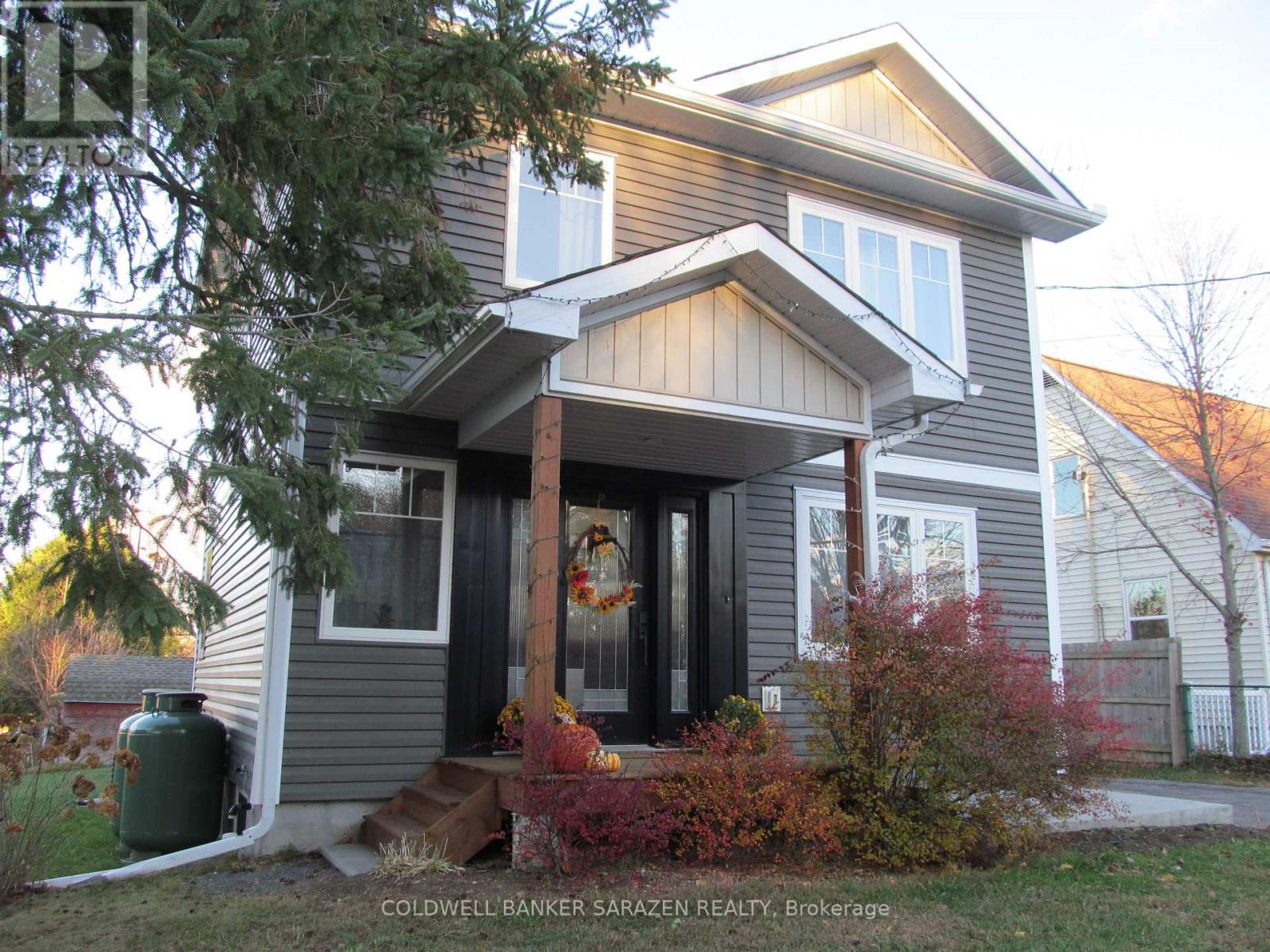 20 Burnstown Road, Mcnab/braeside, Ontario  K0A 3L0 - Photo 2 - X13762804