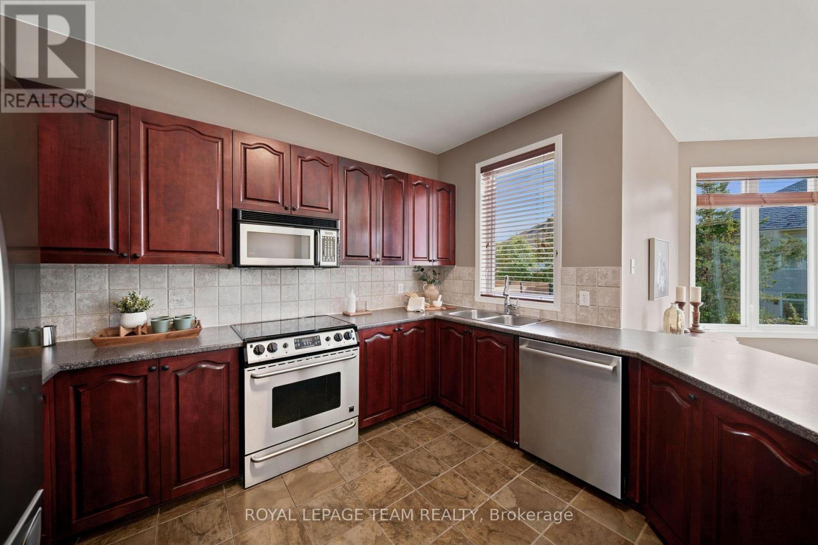 32 Glenrill Place, Ottawa, Ontario  K2M 2T5 - Photo 13 - X13762926