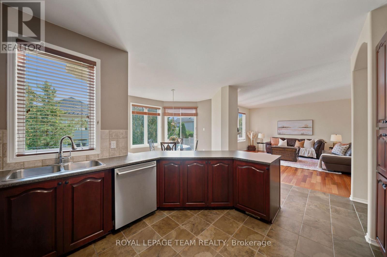 32 Glenrill Place, Ottawa, Ontario  K2M 2T5 - Photo 16 - X13762926