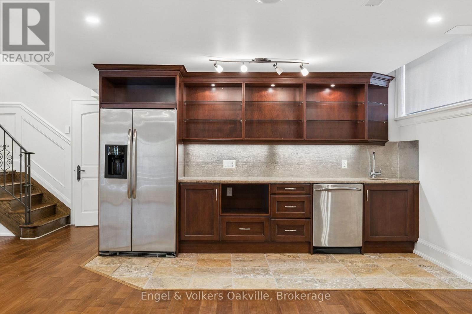 1182 Streambank Drive, Mississauga, Ontario  L5H 1W8 - Photo 40 - W13762948