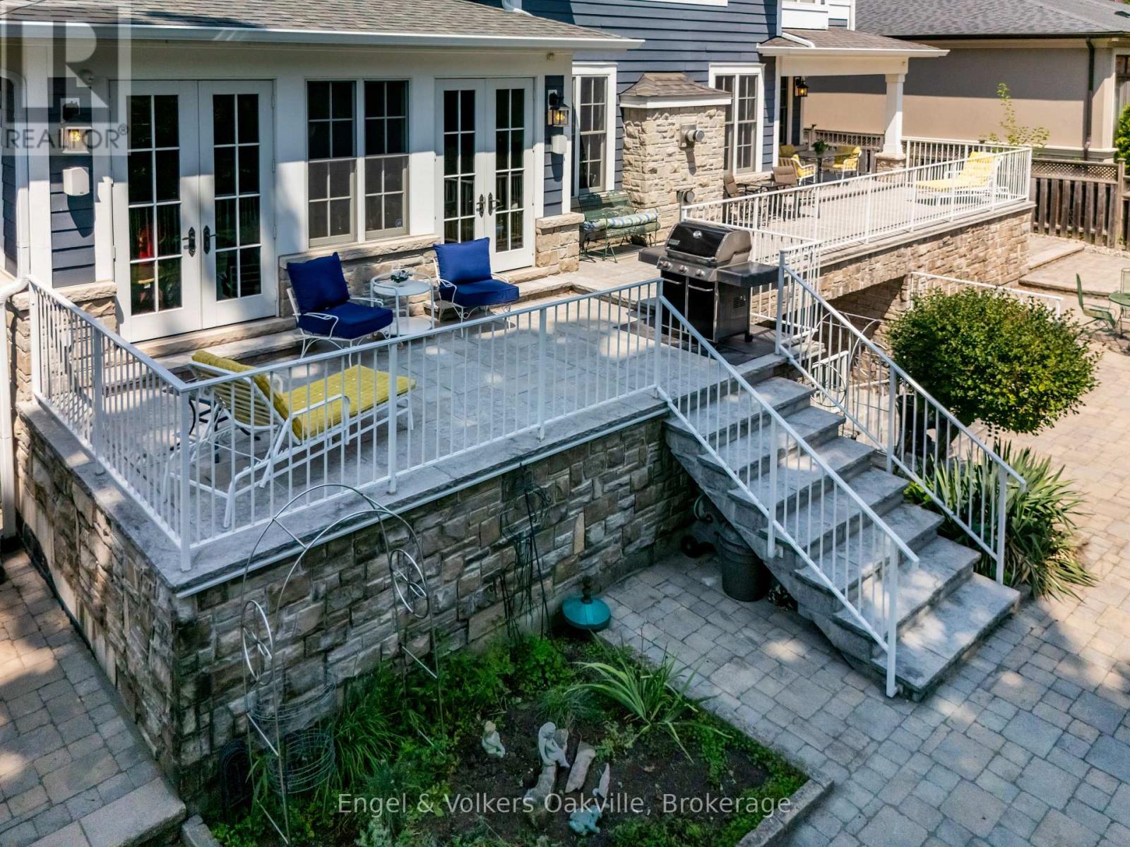 1182 Streambank Drive, Mississauga, Ontario  L5H 1W8 - Photo 47 - W13762948