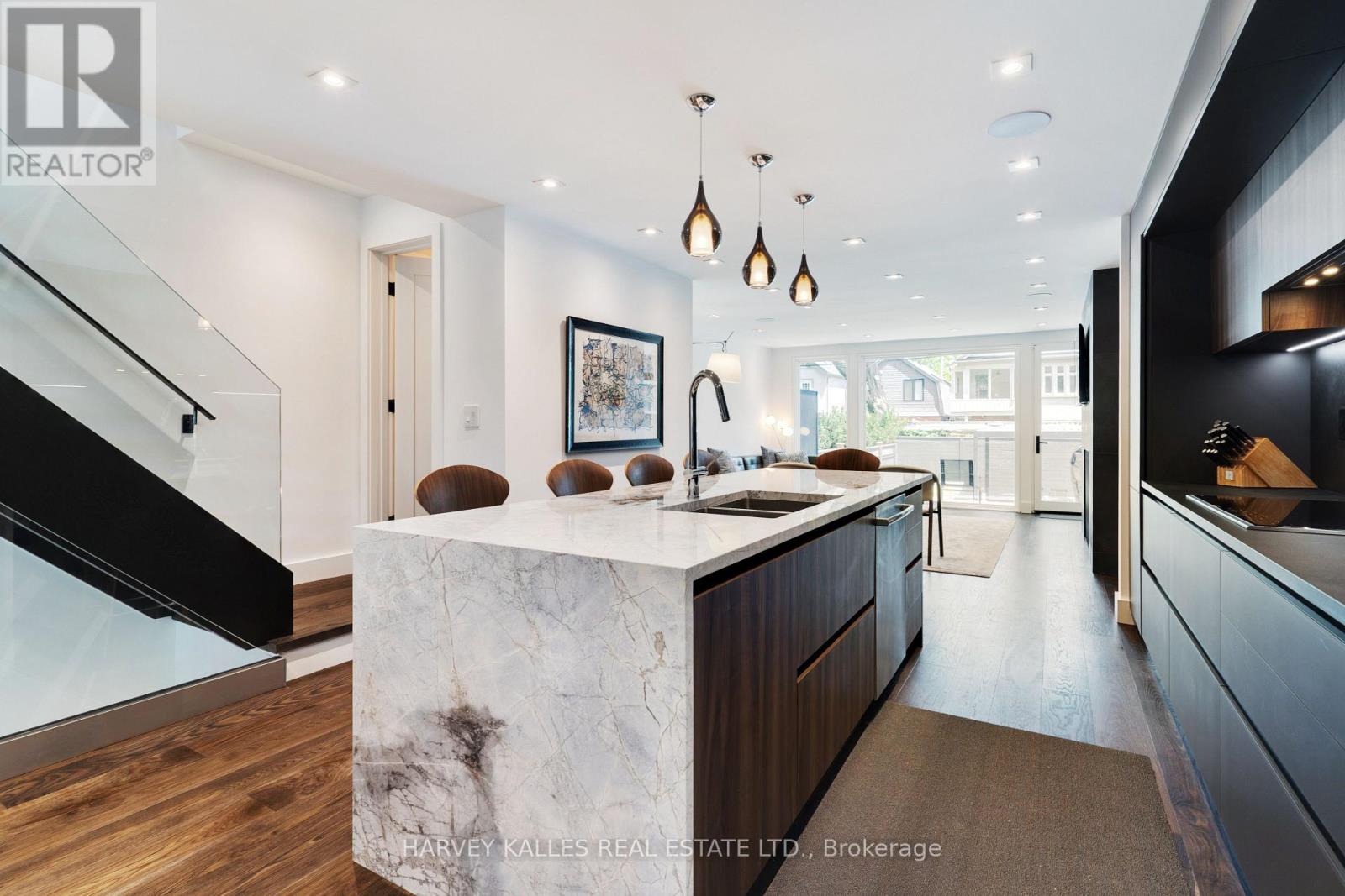 305 Glen Road, Toronto, Ontario  M4W 2X4 - Photo 13 - C13762770