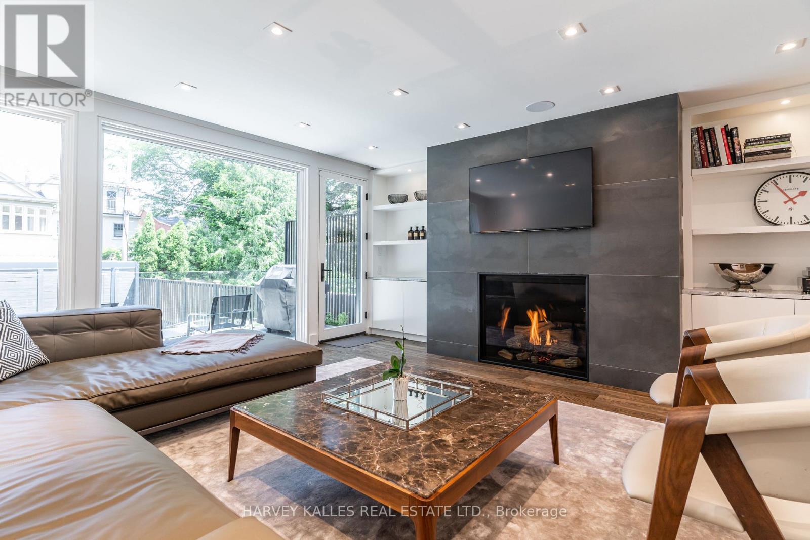 305 Glen Road, Toronto, Ontario  M4W 2X4 - Photo 8 - C13762770