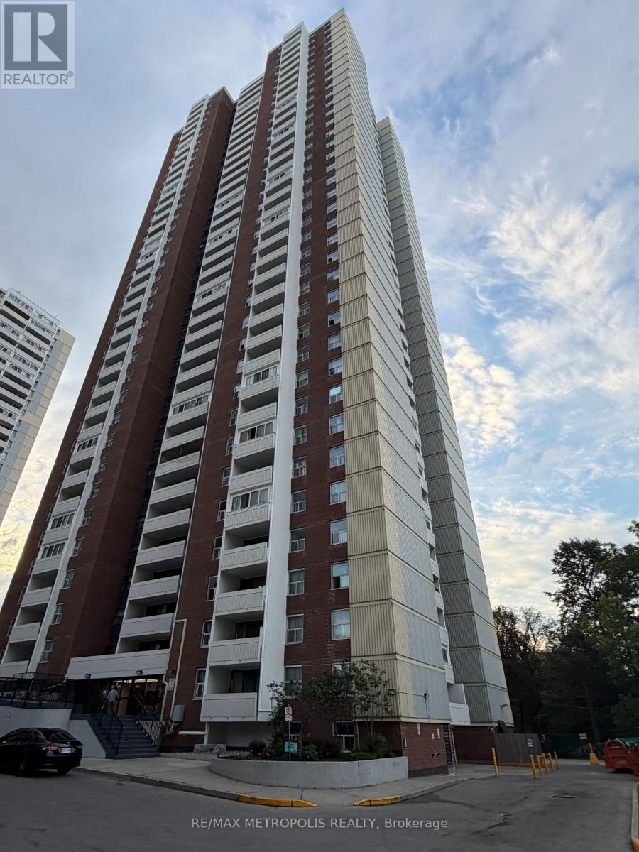 2803 - 3 MASSEY SQUARE, Toronto, Ontario