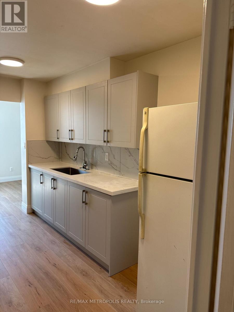 2803 - 3 Massey Square, Toronto, Ontario  M4C 5L5 - Photo 6 - E13762848