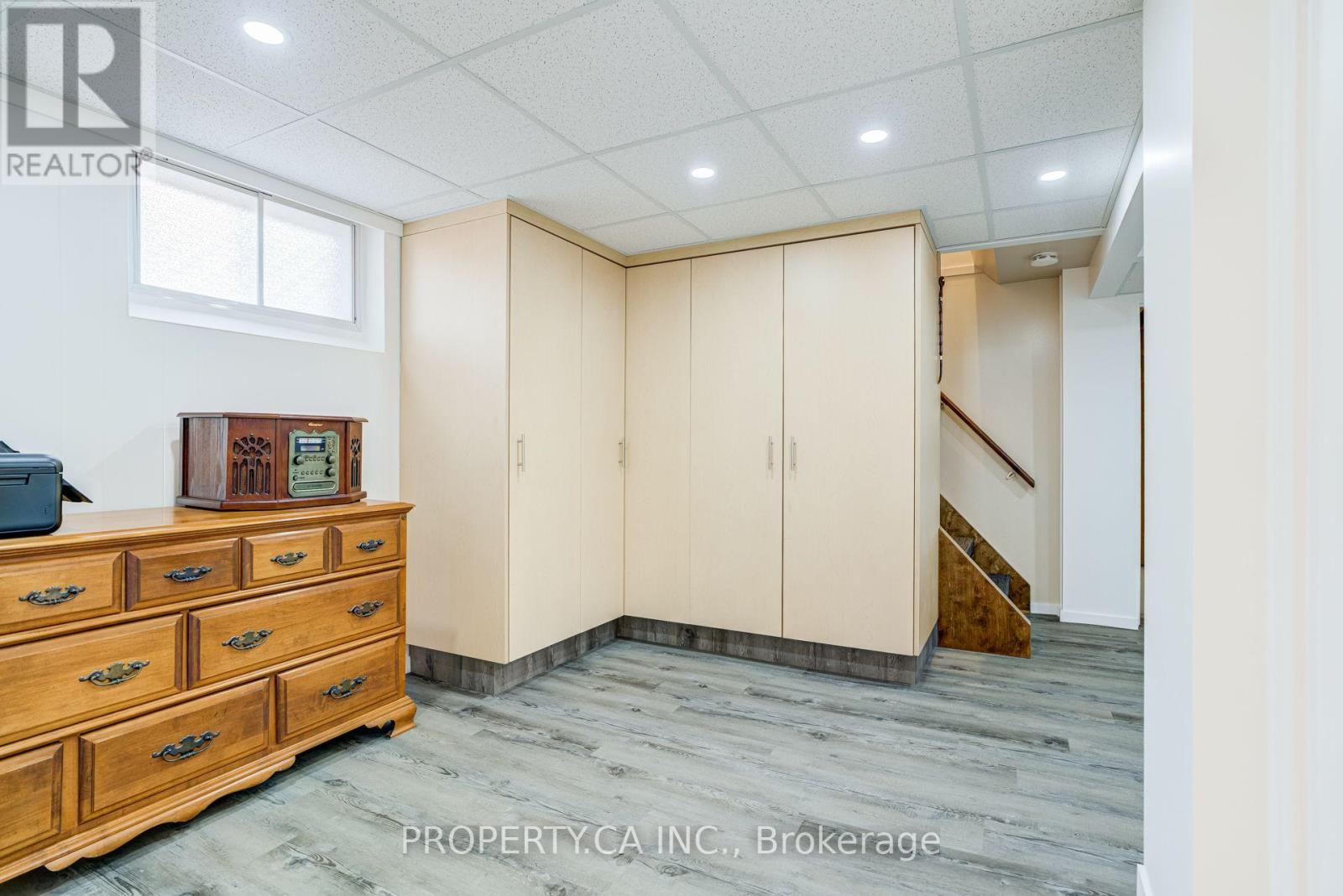 11 Barnsley Court, Toronto, Ontario  M1R 3X5 - Photo 22 - E13762912