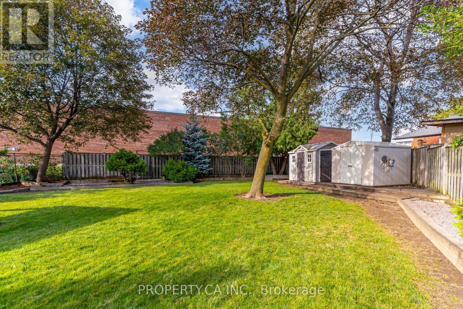 11 Barnsley Court, Toronto, Ontario  M1R 3X5 - Photo 29 - E13762912