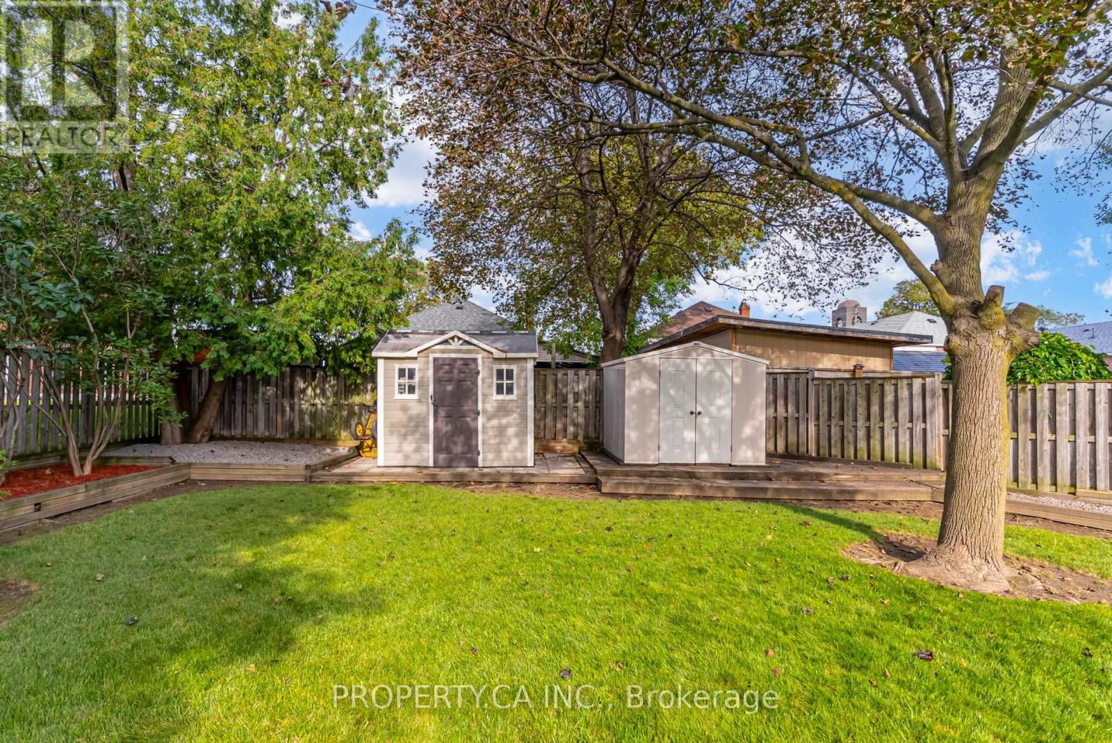 11 Barnsley Court, Toronto, Ontario  M1R 3X5 - Photo 31 - E13762912