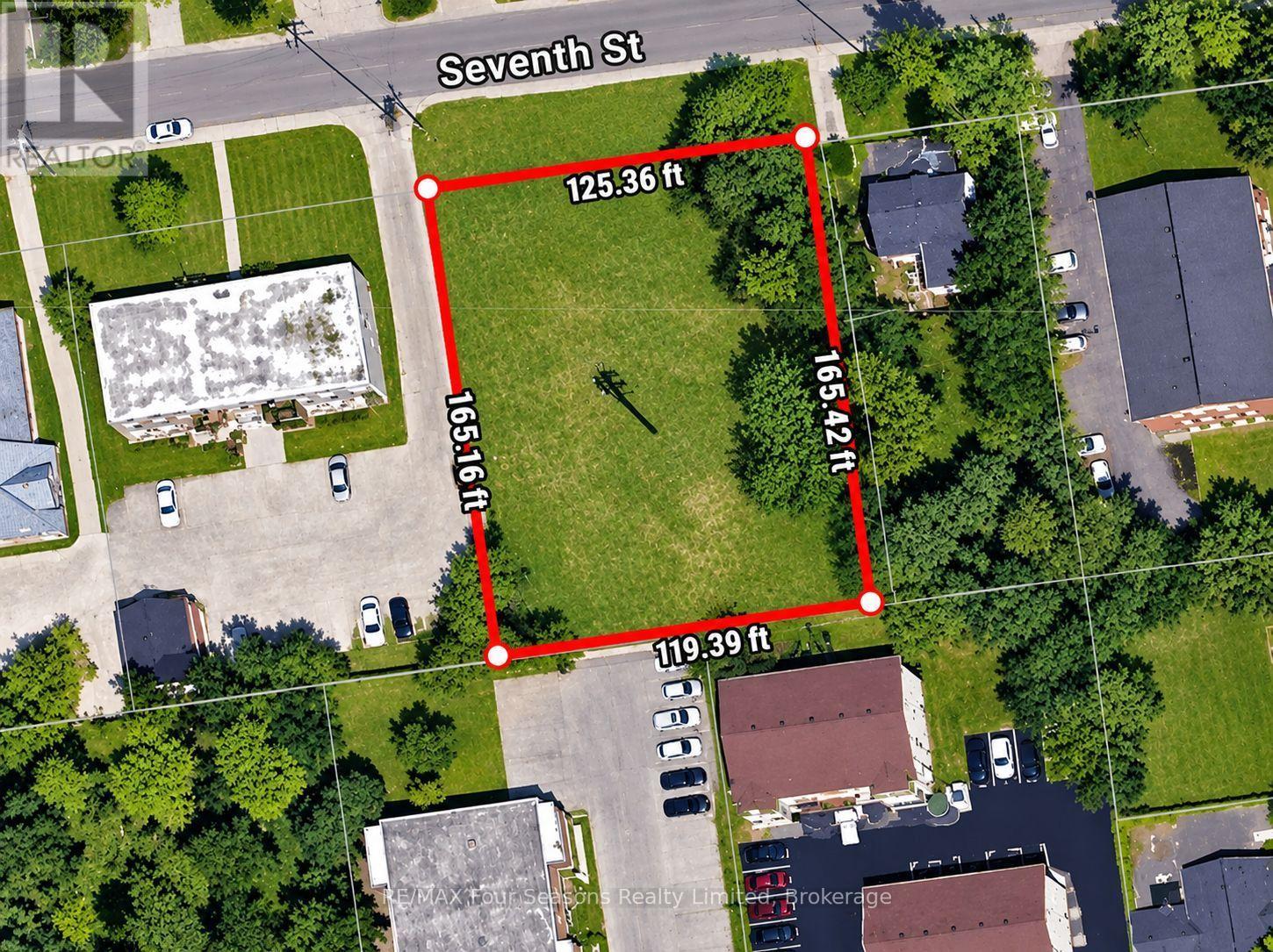 302 Seventh Street, Collingwood, Ontario  L9Y 2B3 - Photo 3 - S13762758
