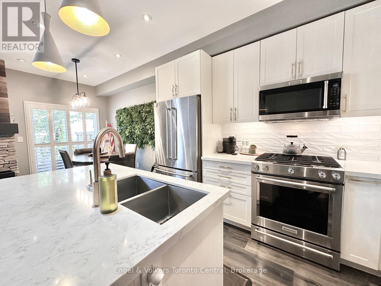 35 Lett Avenue, Collingwood, Ontario  L9Y 0Z5 - Photo 6 - S13762972