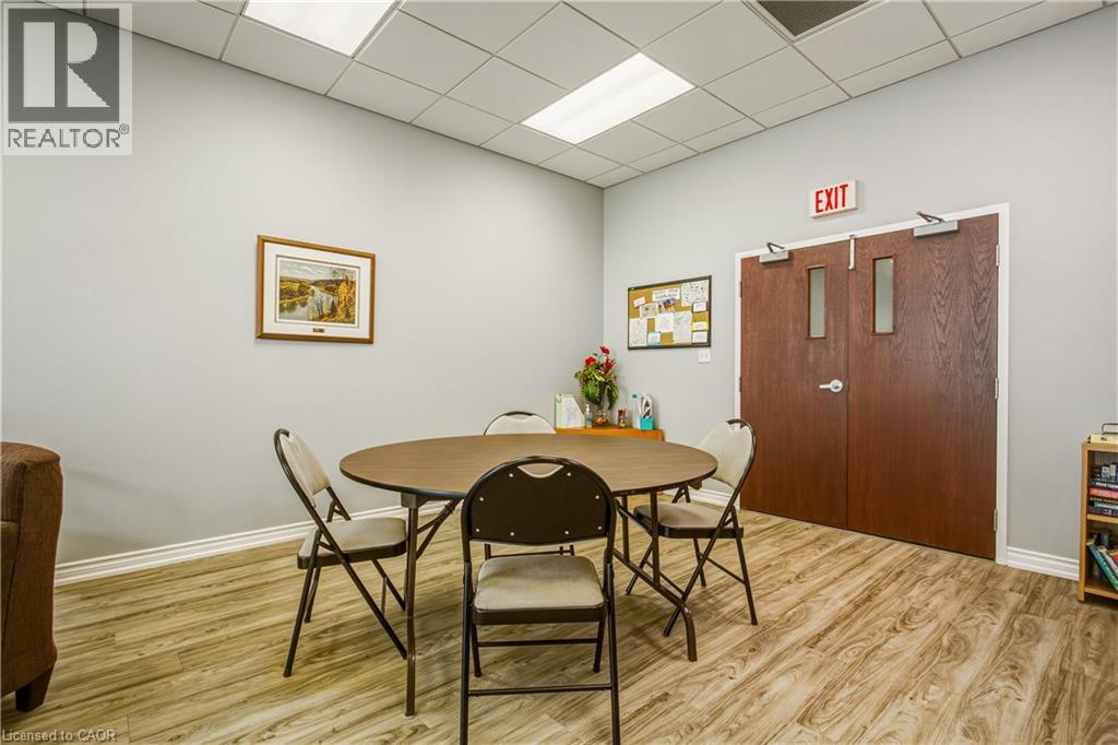262 Dundas Street E Unit# 111, Waterdown, Ontario  L0R 2H4 - Photo 32 - 40861786