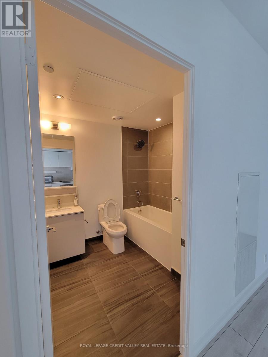 3701 - 950 Portage Parkway, Vaughan, Ontario  L4K 0J7 - Photo 15 - N13762748