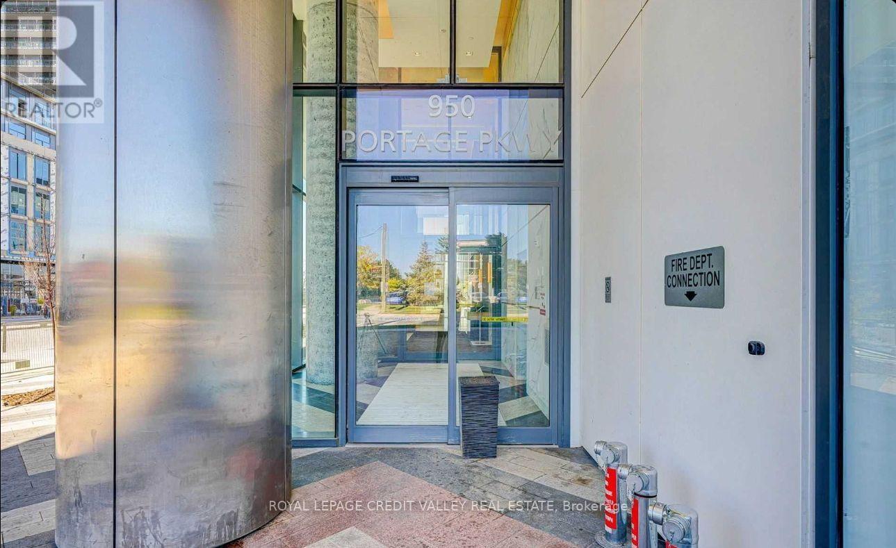 3701 - 950 Portage Parkway, Vaughan, Ontario  L4K 0J7 - Photo 3 - N13762748
