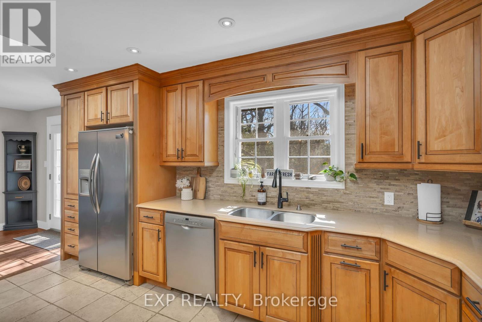 89 River Street, Georgina, Ontario  L0E 1R0 - Photo 10 - N13762752