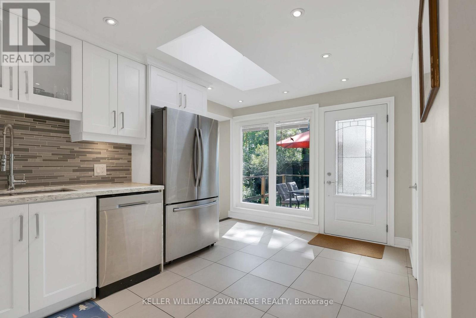 108 Roseview Avenue, Richmond Hill (Crosby), Ontario  L4C 1E1 - Photo 13 - N13762830