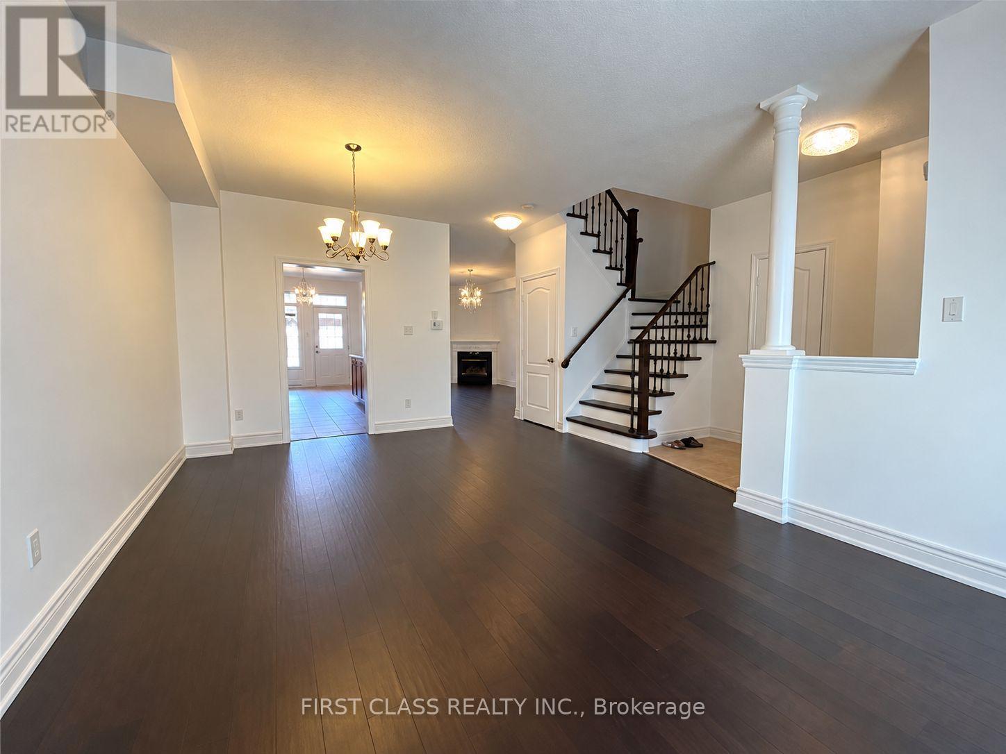 8 Catalina Crescent, Richmond Hill (Rouge Woods), Ontario  L4S 2G2 - Photo 4 - N13762942